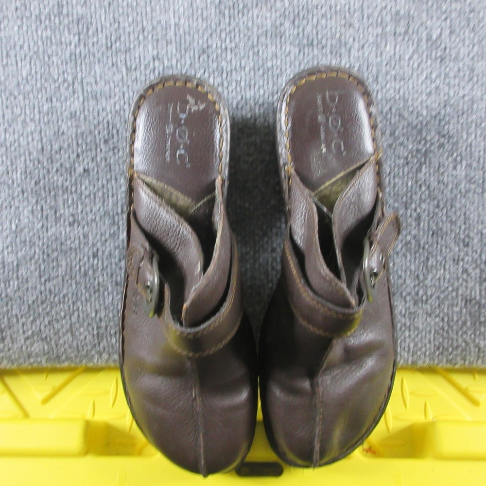 B.ø.c BC8833 Mule Clogs Womens Size 9 Brown Leather Slip On Buckle Comfort